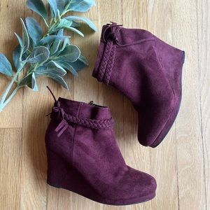 Burgundy suede booties